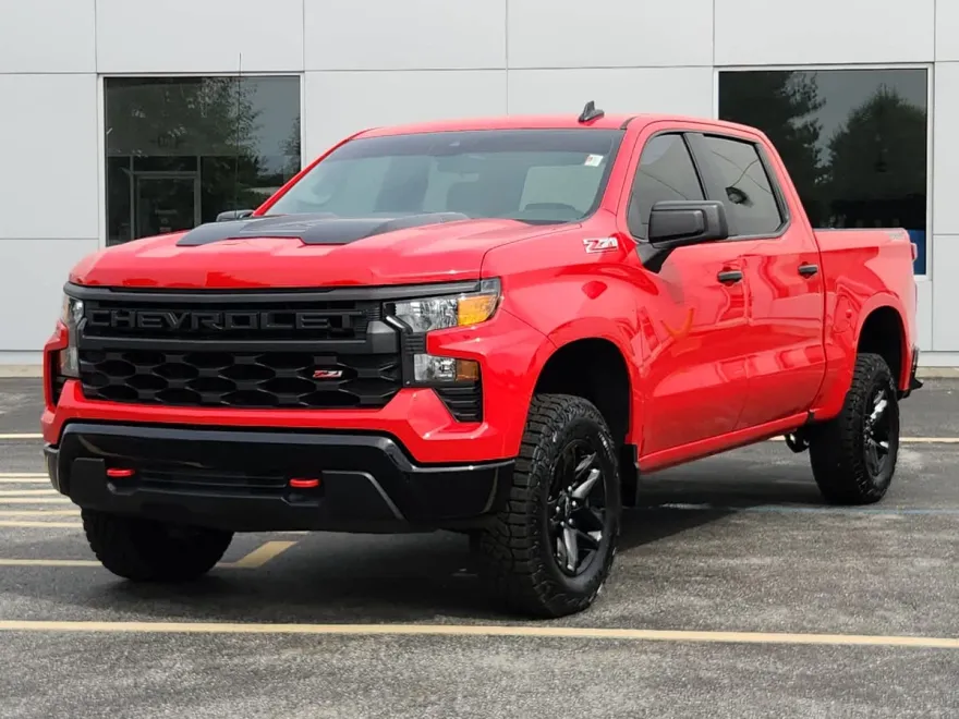 2024 Chevrolet Silverado 1500 Custom Trail Boss photo 1