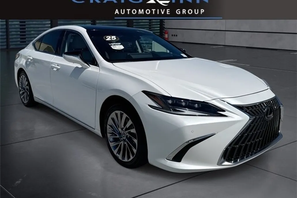2024 Lexus ES 350 Ultra Luxury photo 1