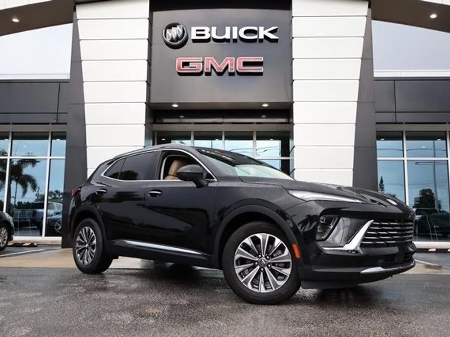 2025 Buick Envision Preferred photo 1