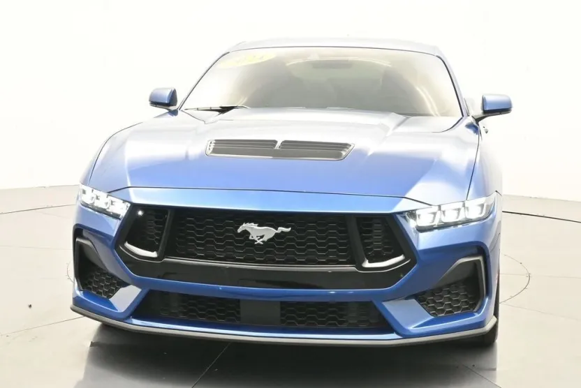 2024 Ford Mustang GT Premium photo 1