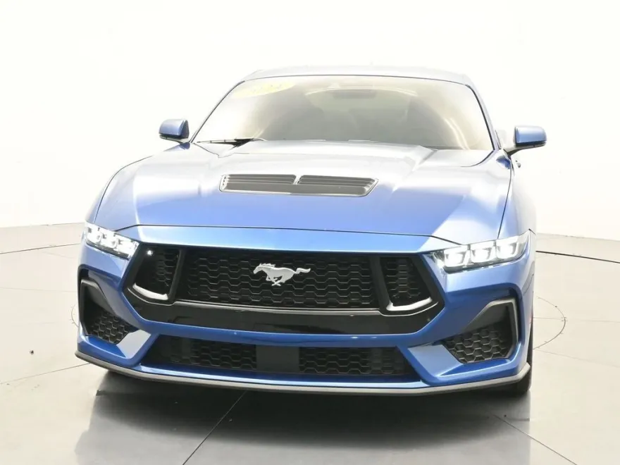 2024 Ford Mustang GT Premium photo 1