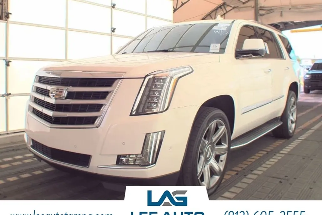 2019 Cadillac Escalade Luxury photo 1