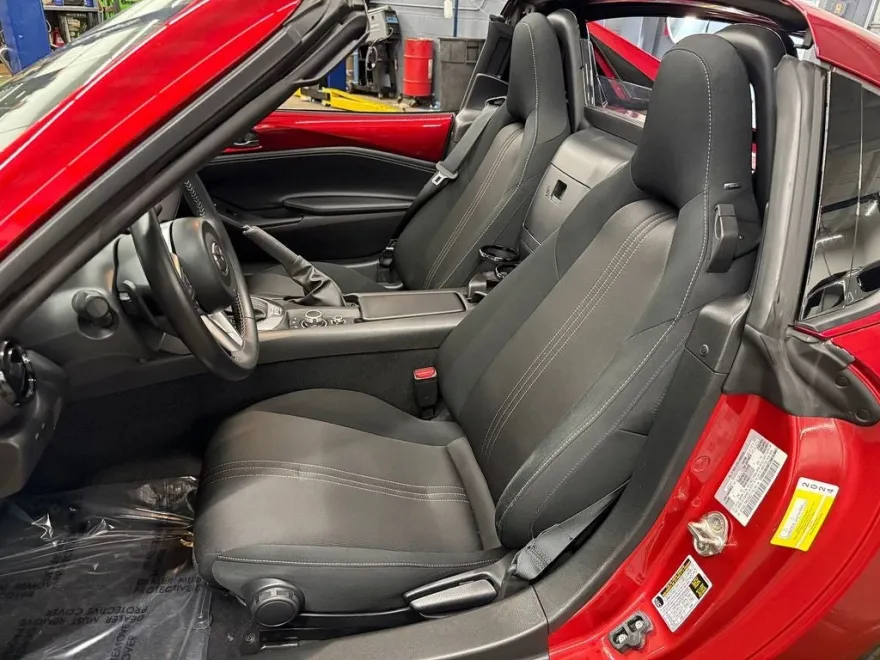 2021 Mazda MX-5 Miata RF Miata photo 9