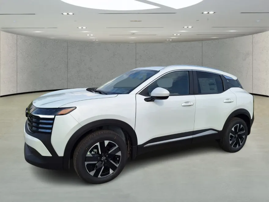 2025 Nissan Kicks SV photo 1