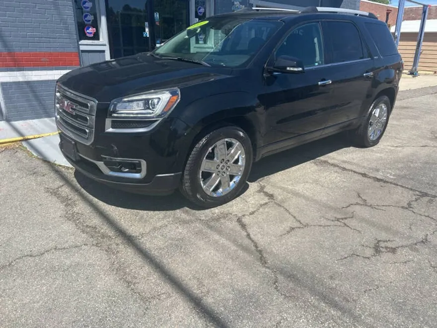 2017 Gmc Acadia Limited Base photo 1