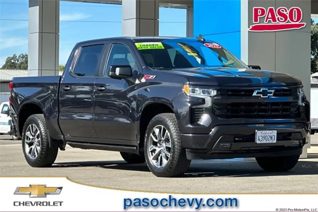 2022 Chevrolet Silverado 1500 RST photo 1