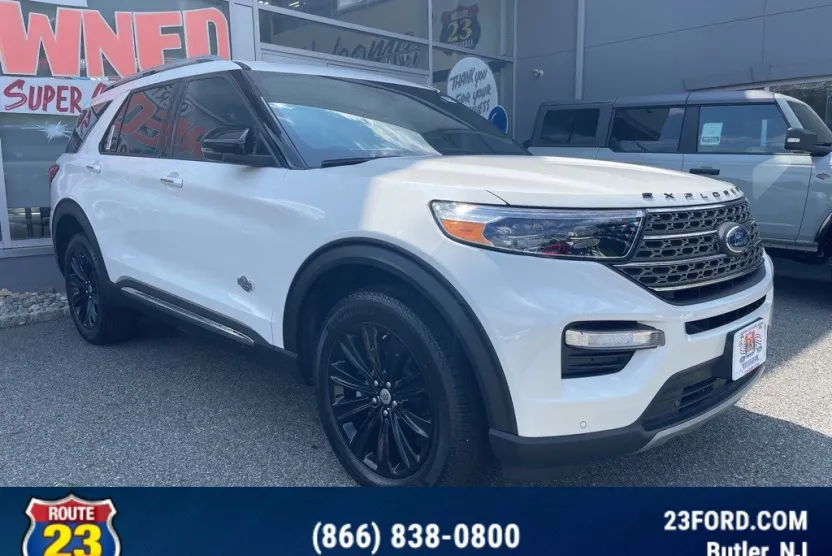 2022 Ford Explorer King Ranch photo 1
