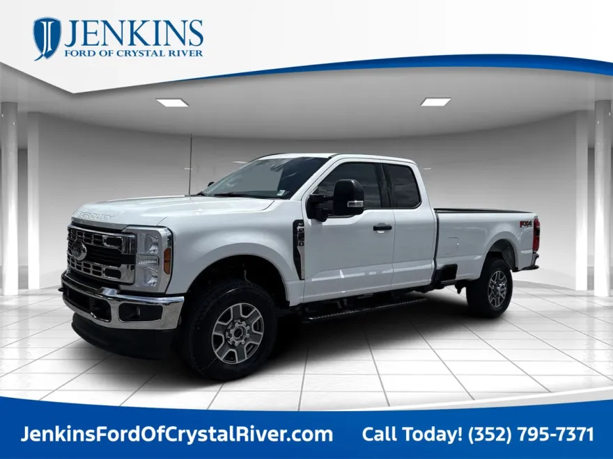 2025 Ford F-350 XLT photo 1