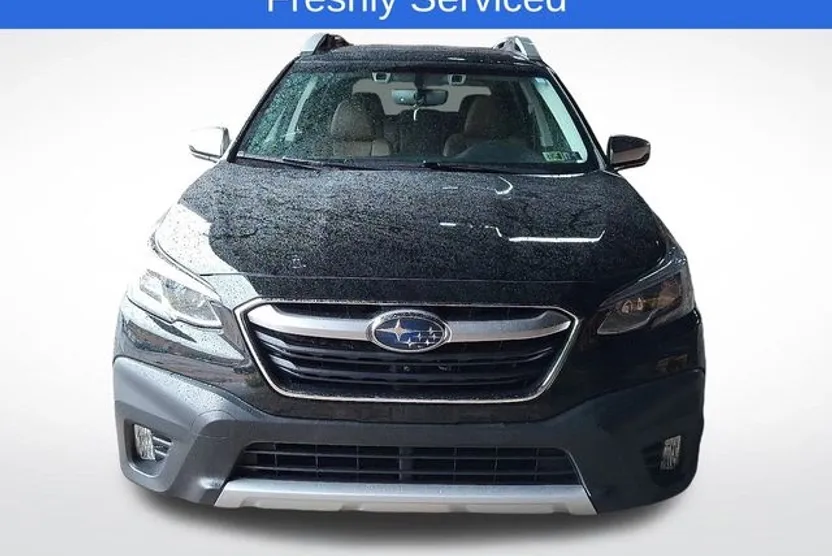 2022 Subaru Outback Touring XT photo 1