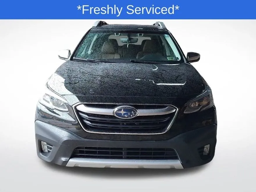 2022 Subaru Outback Touring XT photo 1