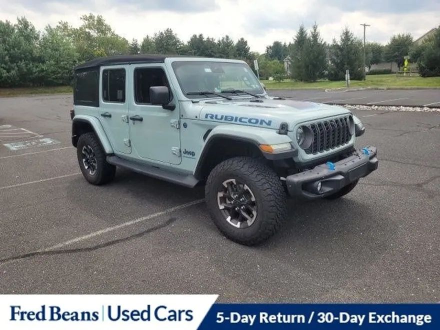2024 Jeep Wrangler Rubicon 4xe photo 1