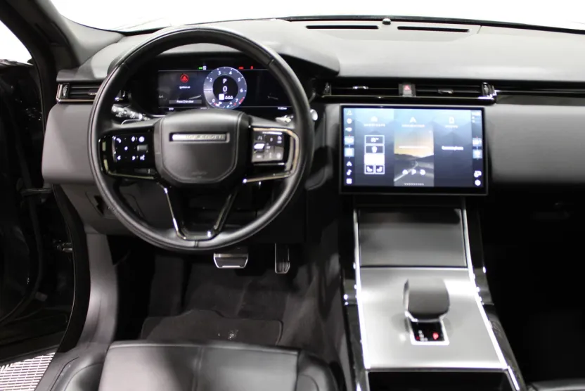 2025 Land Rover Range Rover Velar SE photo 1