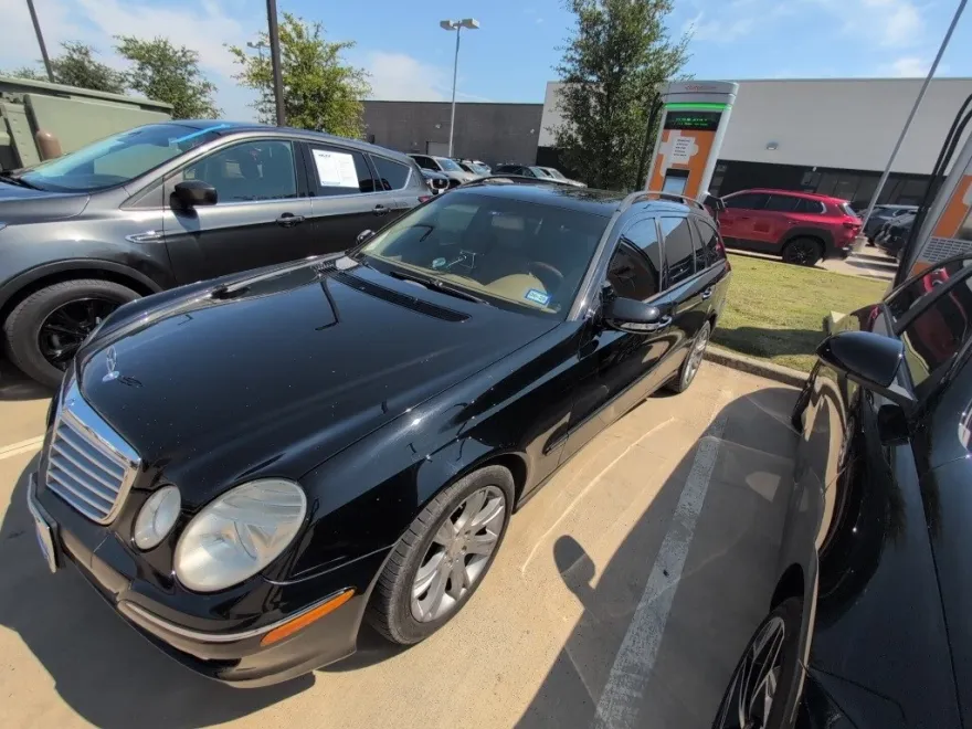 2009 Mercedes Benz E 350 4MATIC photo 1