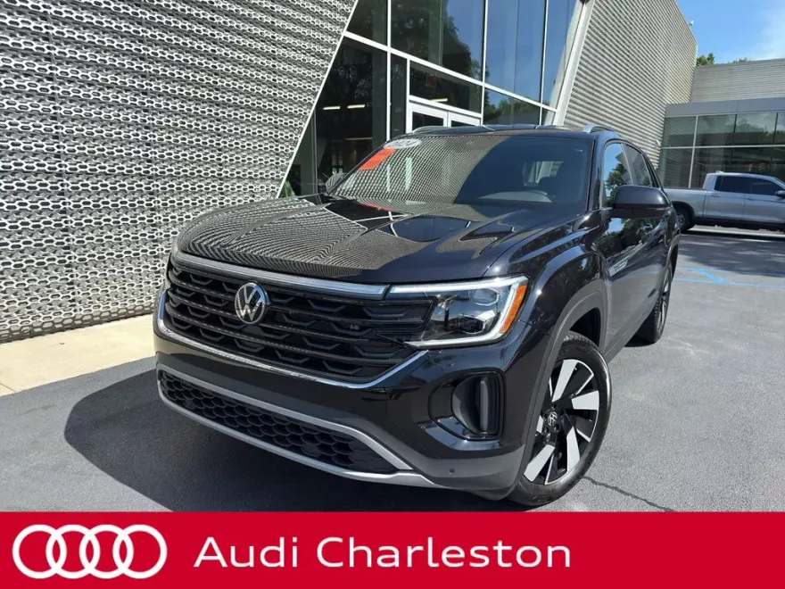 2024 Volkswagen Atlas Cross Sport SE Technology photo 1