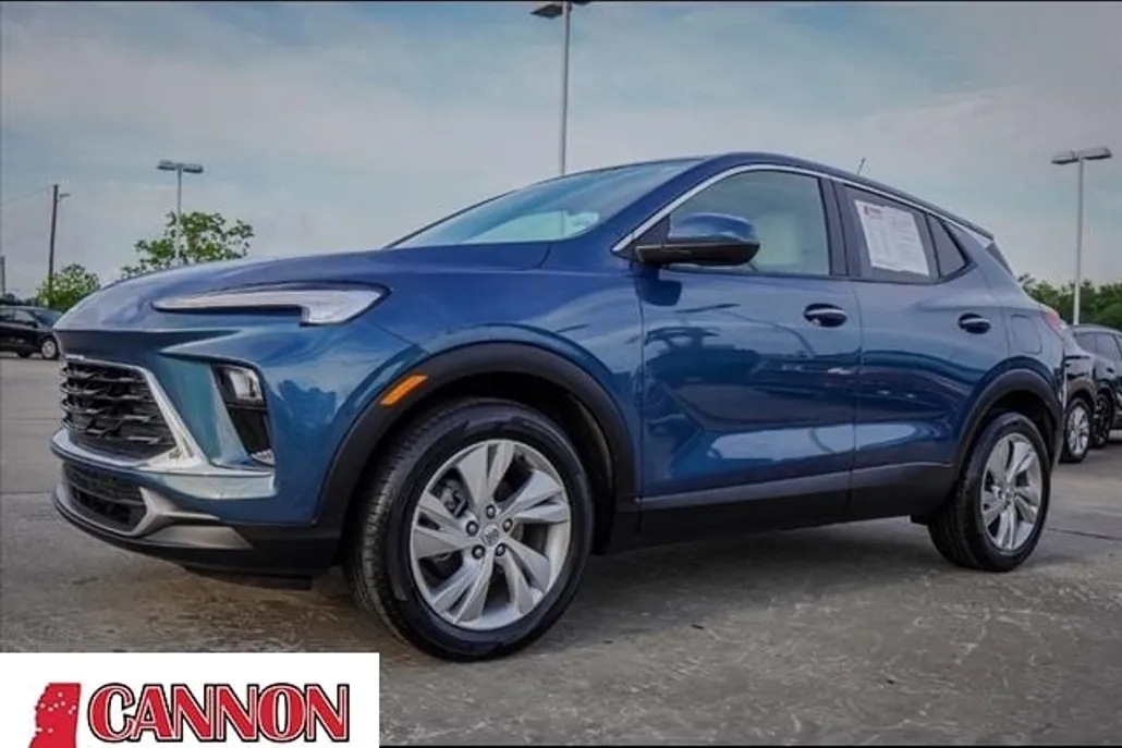 2024 Buick Encore GX Preferred photo 1