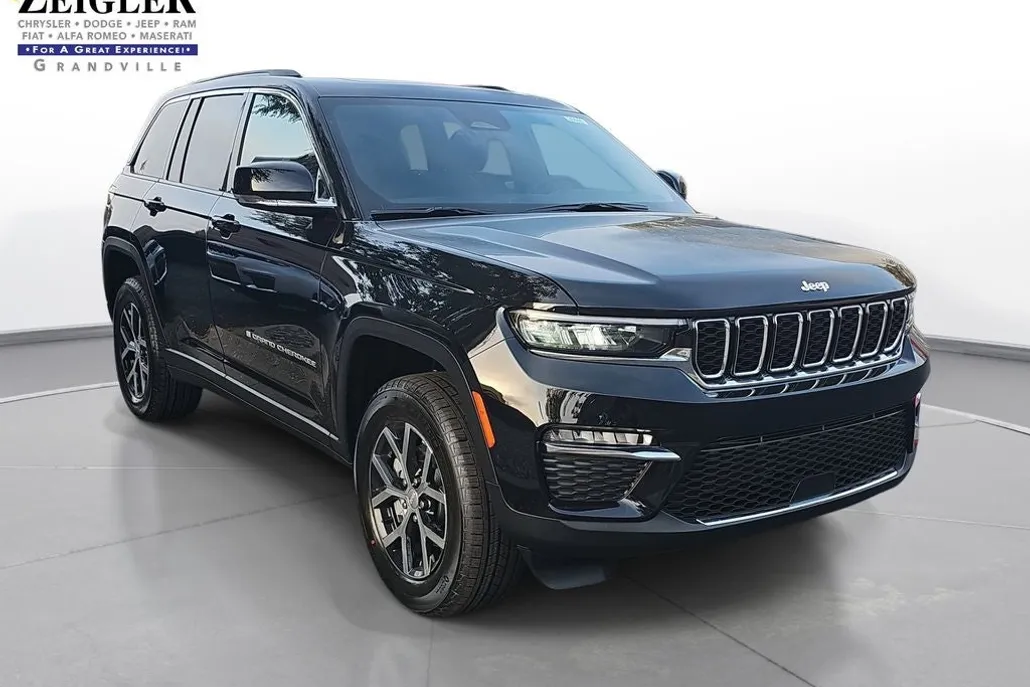2025 Jeep Grand Cherokee Limited Sport photo 1