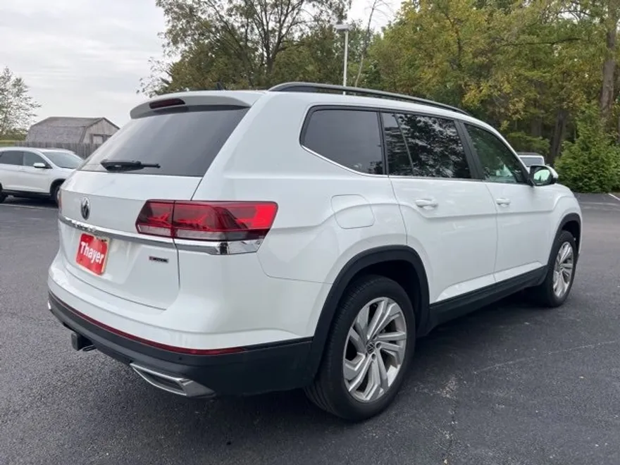 2022 Volkswagen Atlas V6 SE Technology photo 1