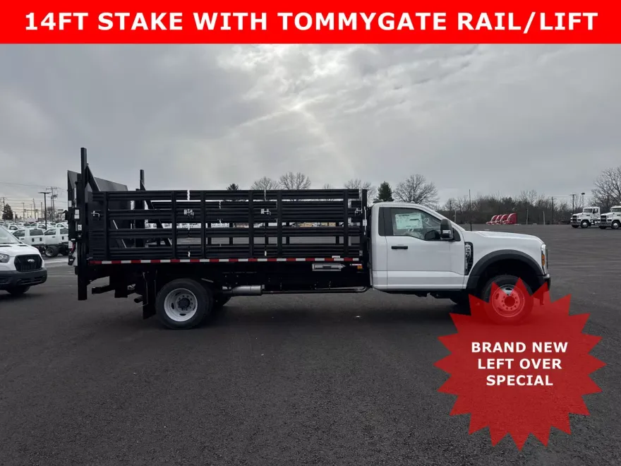 2024 Ford F-450 XL photo 1