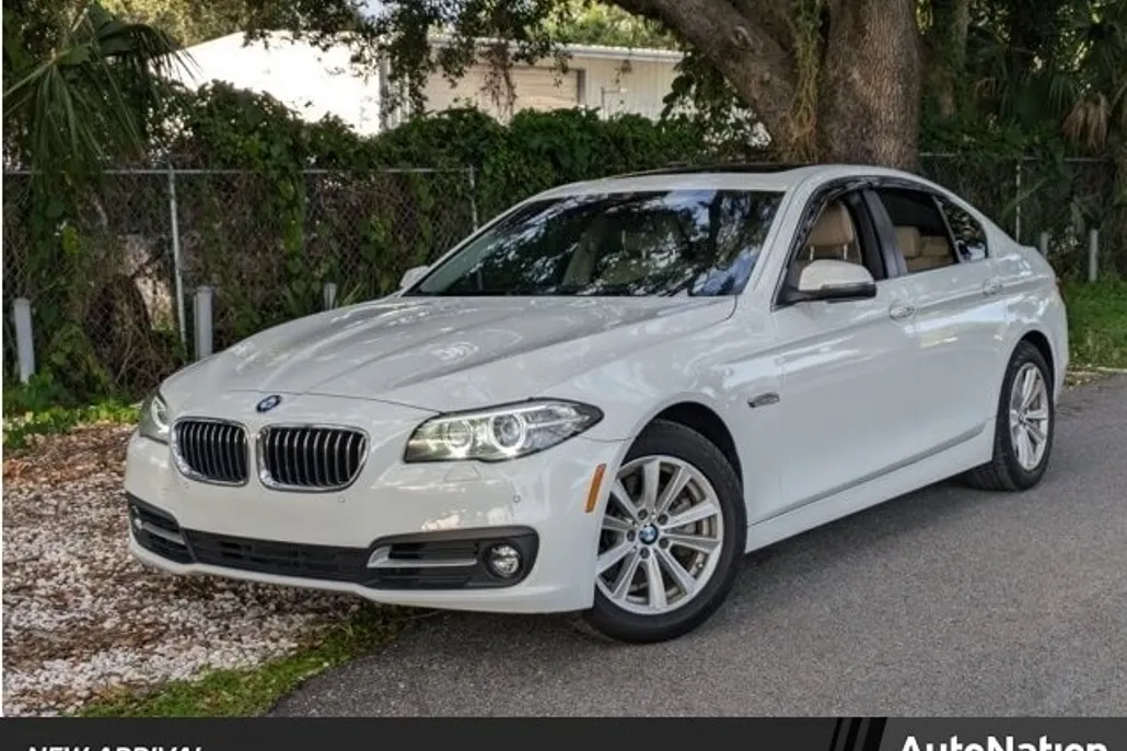 2015 Bmw 528i Sedan photo 1