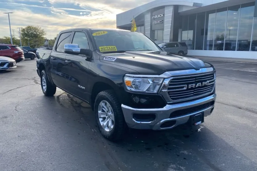 2024 Ram 1500 Laramie photo 1