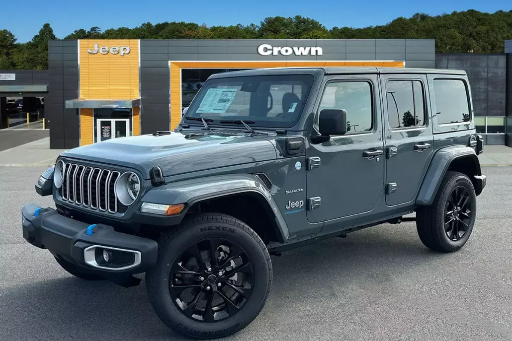 2024 Jeep Wrangler 4xe Sahara photo 1