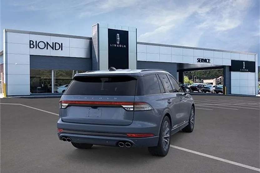 2025 Lincoln Aviator Premiere photo 1