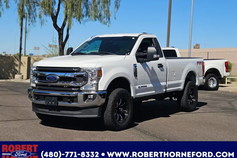 2022 Ford F-350 XLT photo 1