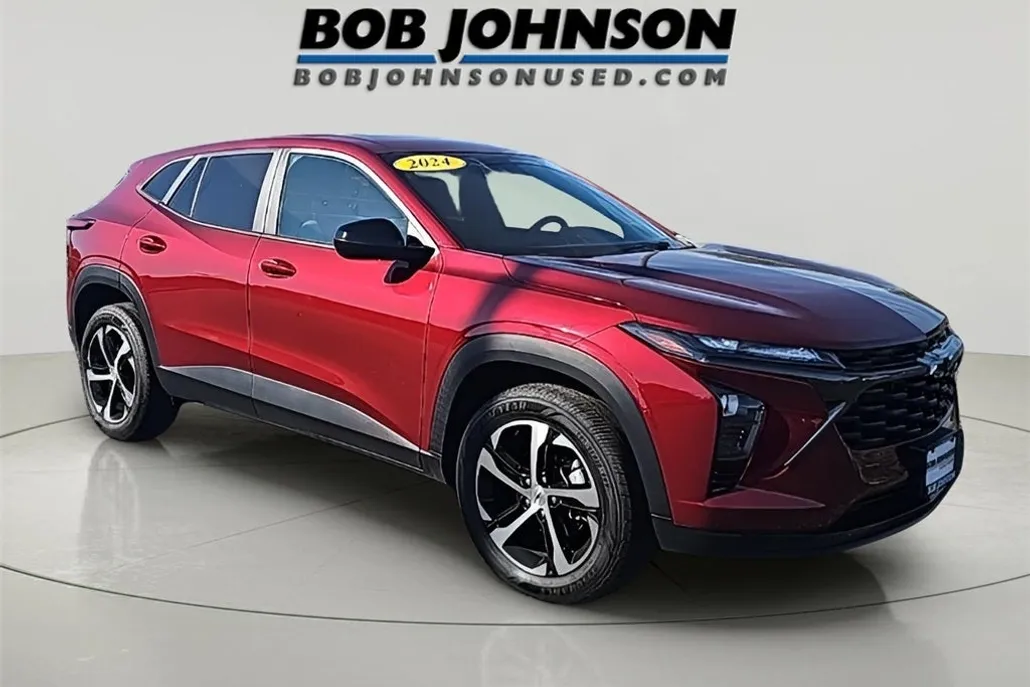 2024 Chevrolet Trax photo 1