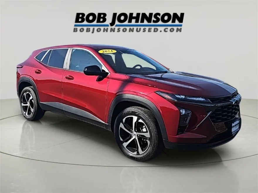2024 Chevrolet Trax photo 1