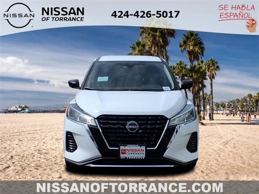 2025 Nissan Kicks Play S photo 1