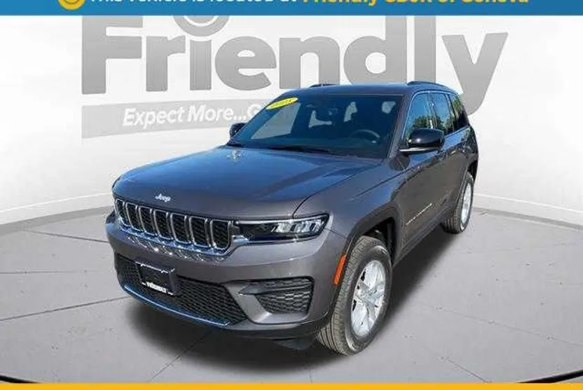 2025 Jeep Grand Cherokee Laredo X photo 1