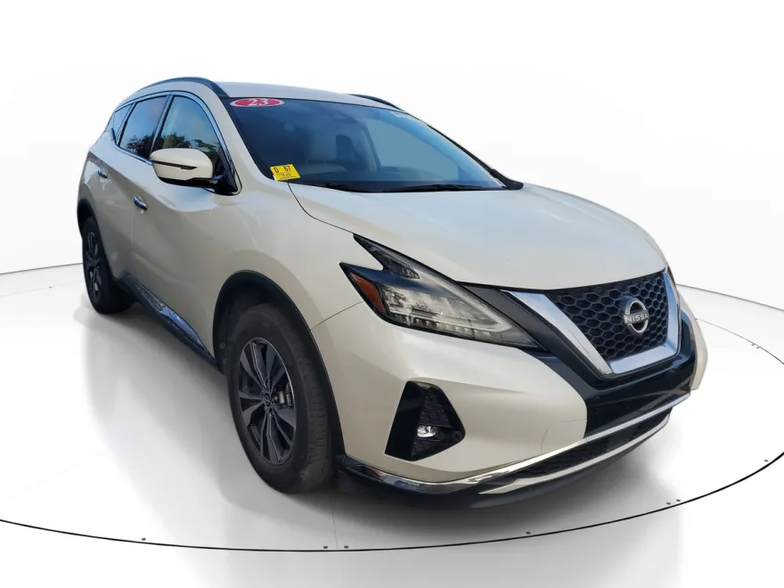 2023 Nissan Murano SV photo 1