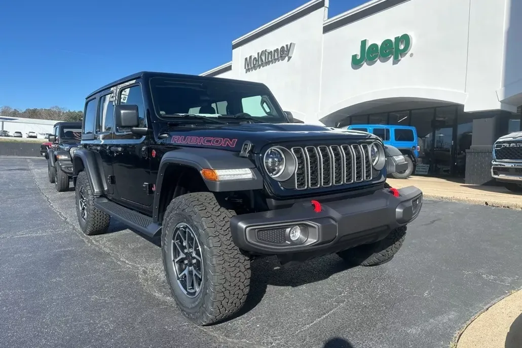 2025 Jeep Wrangler Rubicon photo 1