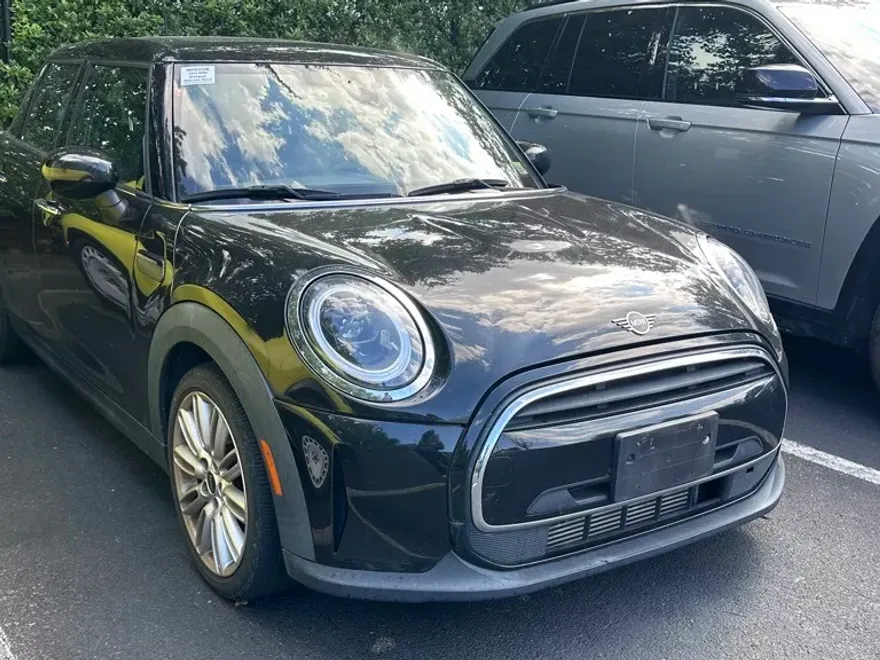 2022 Mini Cooper Oxford Edition photo 1