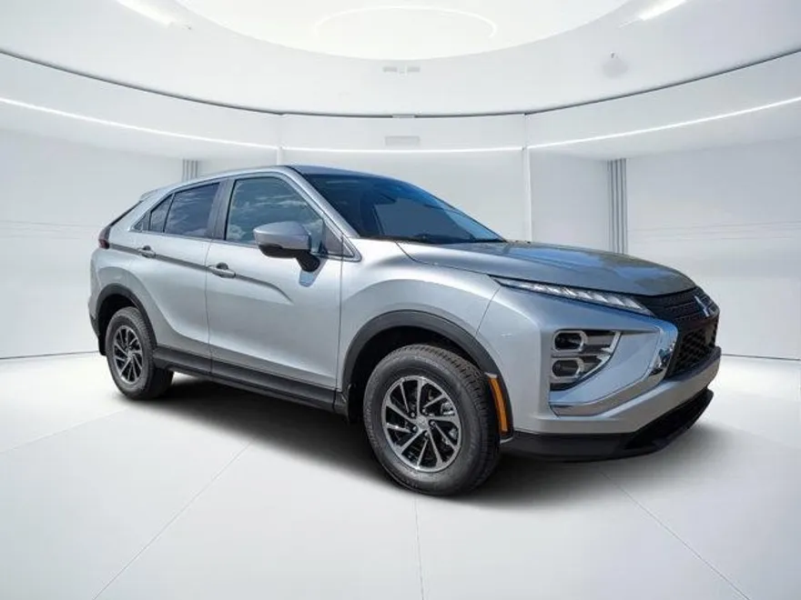 2025 Mitsubishi Eclipse Cross ES photo 1