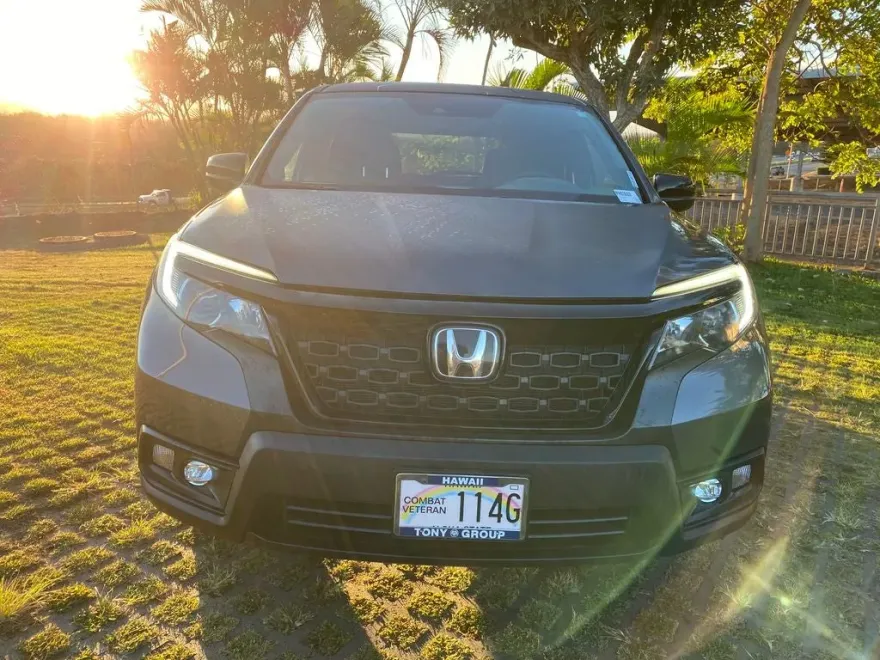 2019 Honda Passport Sport photo 1