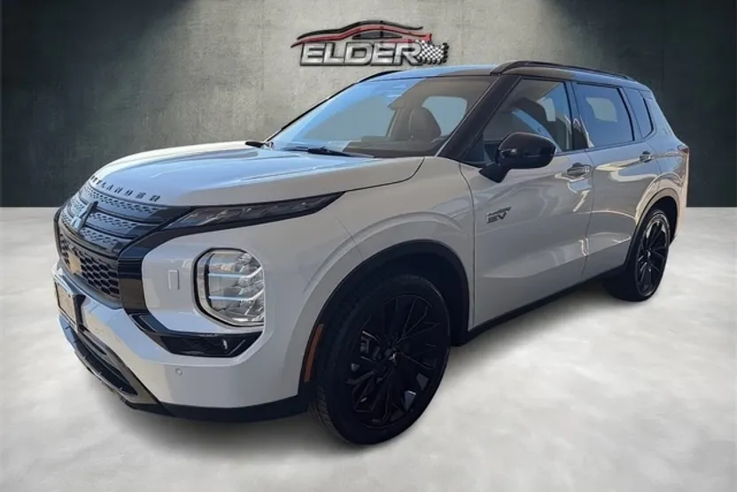 2025 Mitsubishi Outlander PHEV SEL Black Edition photo 1