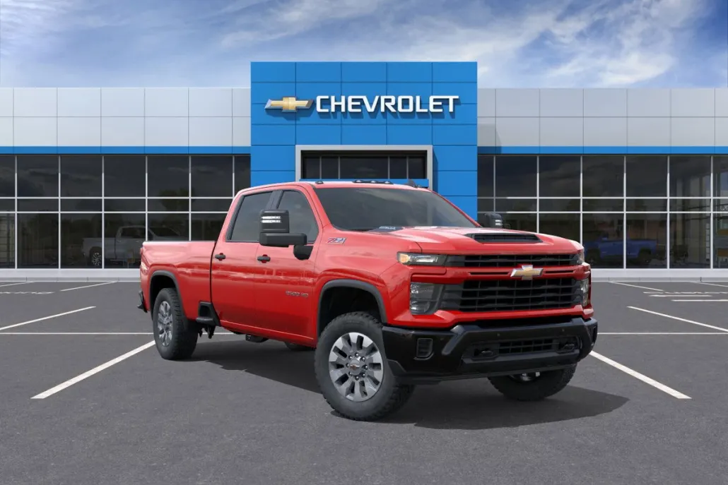 2026 Chevrolet Silverado 2500HD Custom photo 1