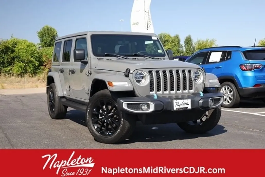 2022 Jeep Wrangler Unlimited 4xe Sahara photo 1