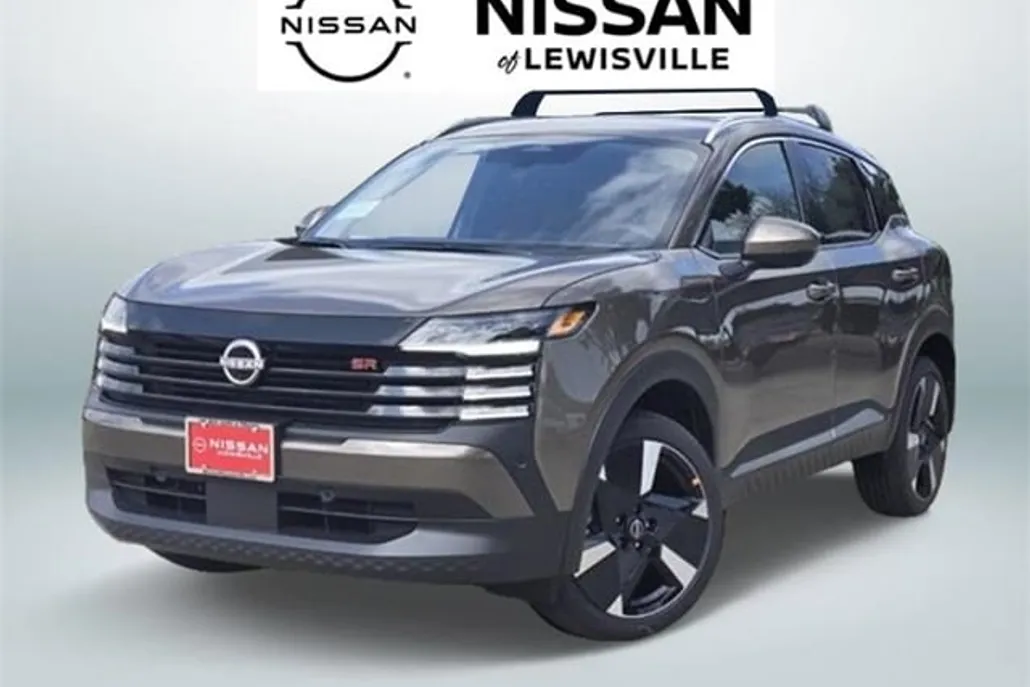 2025 Nissan Kicks SR photo 1