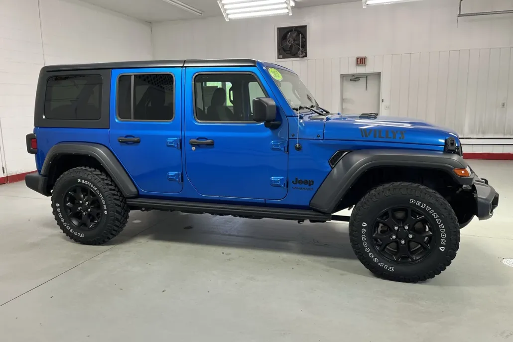 2021 Jeep Wrangler Unlimited Willys photo 1