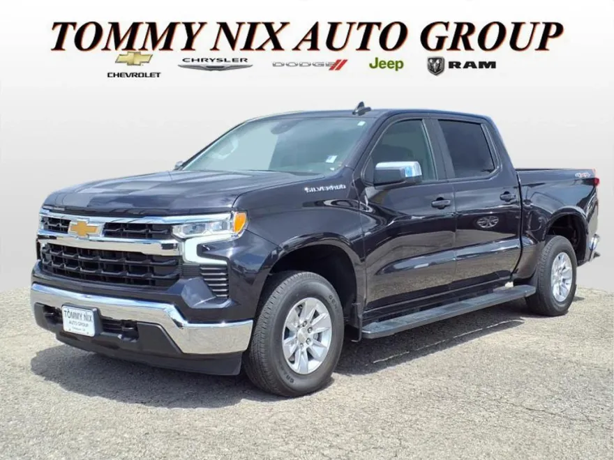 2022 Chevrolet Silverado 1500 LT photo 1