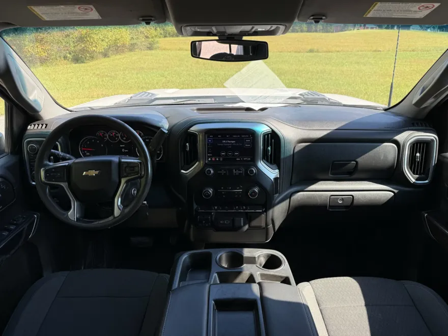 2020 Chevrolet Silverado 2500HD LT photo 1