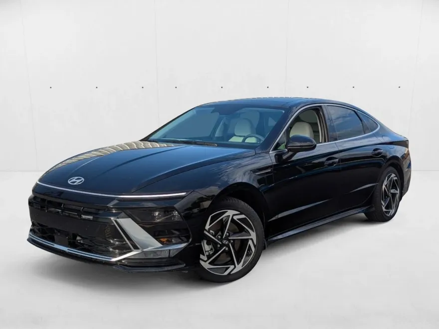 2024 Hyundai Sonata SEL photo 1