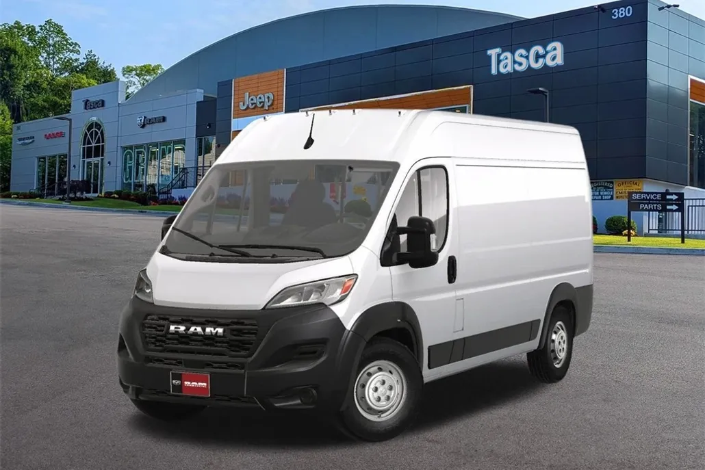 2025 Ram 2500 Tradesman photo 1