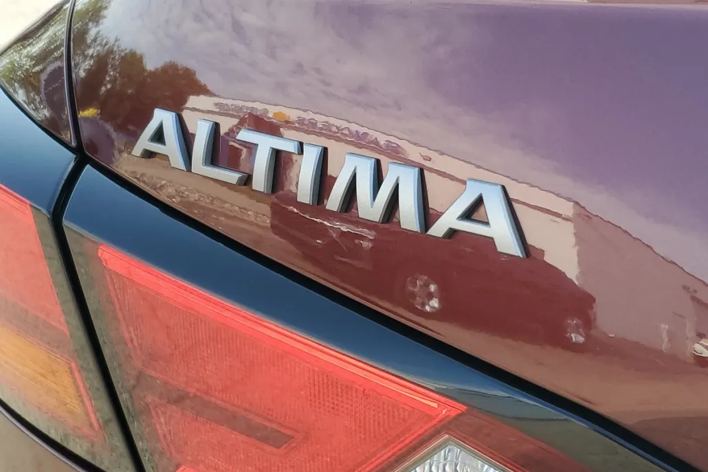 2023 Nissan Altima 2.5 SV photo 1