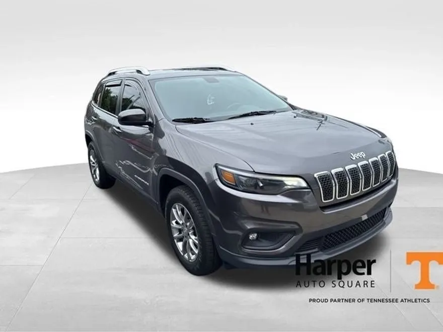 2019 Jeep Cherokee Latitude photo 1