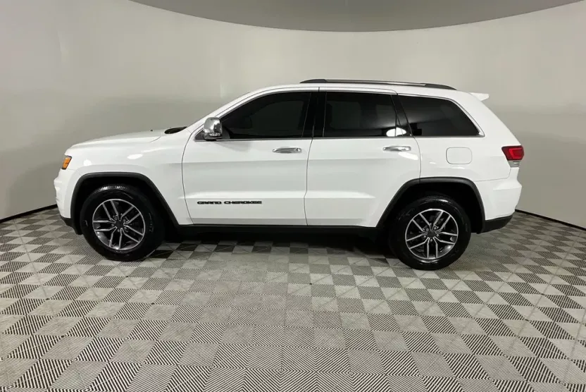 2020 Jeep Grand Cherokee Limited photo 1