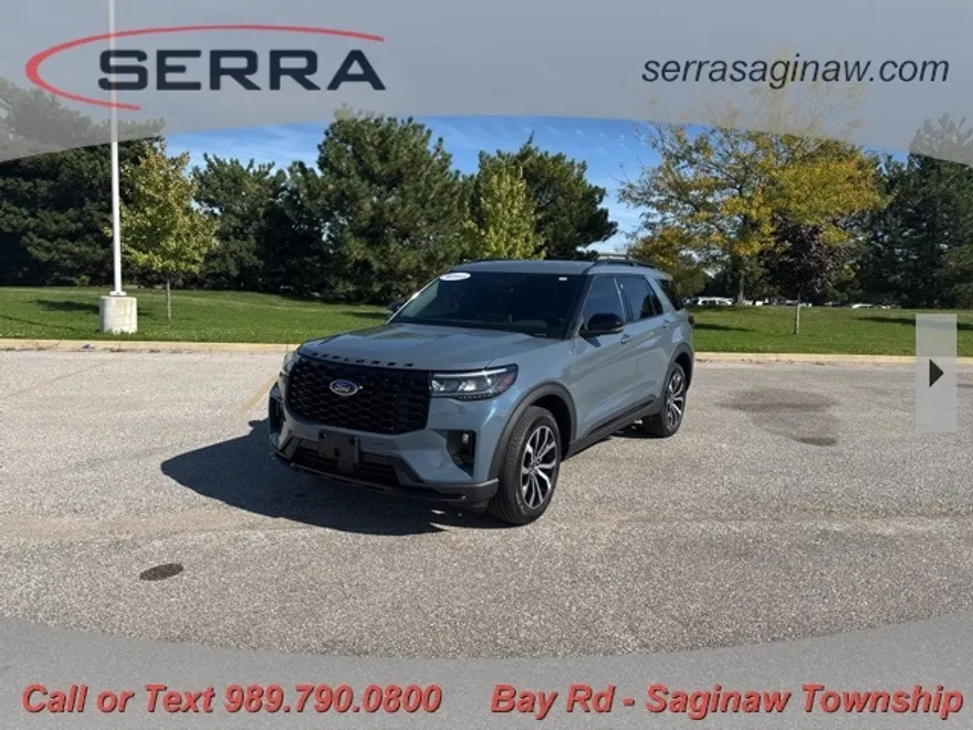 2025 Ford Explorer ST-Line photo 1