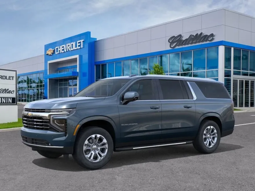 2025 Chevrolet Suburban LT photo 1